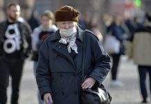 Коронавирус в Украине: «красных» зон стало больше