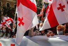 Грузию вновь охватили протесты: оппозиция требует выборов