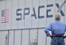 SpaceX відправить на Місяць модуль компанії українського бізнесмена для програми “Артеміда”