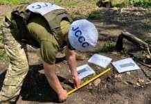 Бойовики на Донбасі дистанційно замінували околиці Майорського