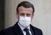 На саміті ЄС планують обговорити Росію і Brexit, – Макрон