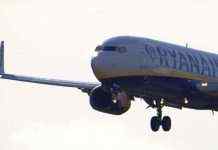 Глава Ryanair назвав викраденням посадку літака білоруським режимом