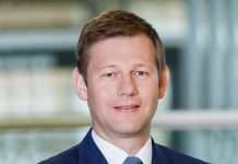 У фракції Меркель закликали Берлін переглянути позицію щодо постачання зброї Україні