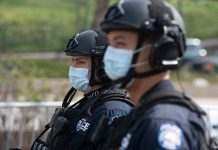 У Техасі автомобіль в’їхав у натовп глядачів на перегонах, постраждали майже 30 осіб