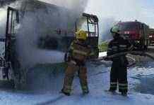 У Харкові на ходу загорілася маршрутка з пасажирами