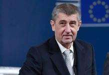 Сенат Чехії не зміг винести вотум недовіри прем’єр-міністру Бабішу