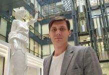 Російський опозиціонер Гудков покинув РФ через переслідування. Він прибув в Україну