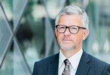 “Стоїть осторонь”: посол різко відреагував на небажання Німеччини постачати зброю Україні