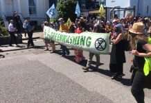 Тисячі протестувальників зібралися в Корнуоллі на акції під час саміту G7