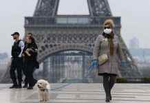 У Франції скасували комендантську годину