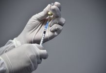 У Південній Кореї визнали першу смерть після щеплення від COVID-19