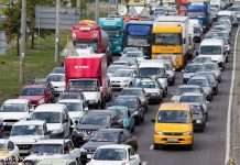 Перевантажений транспорт фіксуватимуть автоматично: президент підписав закон