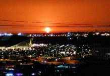 “Виверження грязьового вулкана”. В Азербайджані заперечують вибух на нафтовій платформі