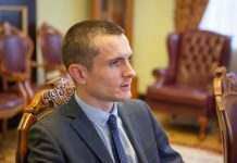 Ще один керівиник департаменту залишає НБУ на знак протесту