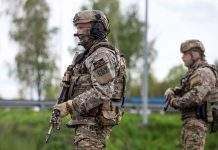 СБУ викрила експосадовця авіазаводу на розкраданні 30 млн гривень