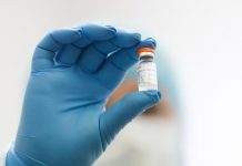 У ПАР схвалили китайську вакцину Sinovac на тлі третьої хвилі COVID-19