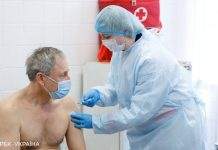 У США знайшли причину зростання смертності від COVID-19 в будинках для літніх людей