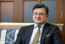 Україна та Франція проведуть консультації щодо визнання COVID-сертифікатів