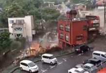 У Японії зсув зніс десятки будинків, є загиблі