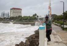 На Кубі евакуювали 70 000 осіб: ураган “Ельза” стає все ближче