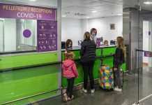 Люди чекають вже 15 годин: з аеропорту “Бориспіль” затримується виліт до Батумі