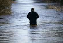 Європу знову заливають дощі, а на Китай обрушився тайфун: У світі знову вирує негода