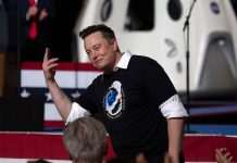 Ілон Маск полетить у космос, але не на кораблі SpaceX