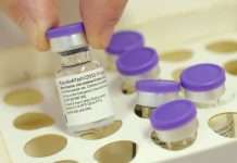 МОЗ проведе розслідування через зіпсовані COVID-вакцини у Харківській області