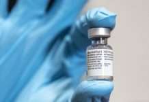 Pfizer підвищила прогноз продажів вакцини проти COVID-19 на 2021 рік до 33,5 млрд доларів