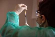 Moderna планує створити мРНК-вакцини проти грипу та ВІЛ