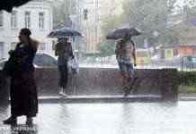 Штормове попередження: де будуть грози та шквали