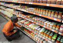 Ціни на продукти в Україні: що найбільше подорожчало за півроку