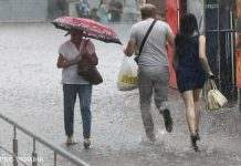 Грози, град і шквали: в яких областях оголошено штормове попередження