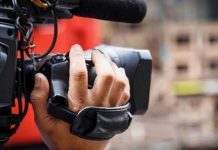 На акції під ОП у Києві побили журналіста: поліція порушила кримінальну справу