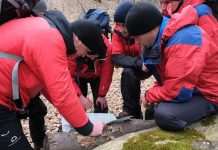 Відстав від групи та загубився: рятувальники знайшли заблукалу у горах дитину