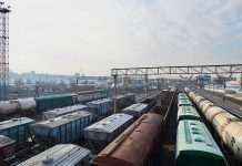 Експорт з України зріс на третину завдяки буму на товарних ринках