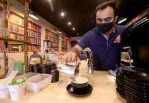 Перше велике місто в США починає вимагати COVID-вакцинацію для відвідування громадських місць