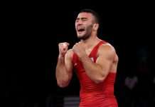 Вирвав перемогу в суперника: борець Парвіз Насібов вийшов у фінал Олімпіади