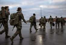 Іспанія надасть США дві військові бази для прийому біженців з Афганістану