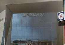 Пожежа у торгівельному центрі в Києві призвела до викиду чорного диму