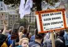 У Нідерландах влаштували акцію проти обов’язкових COVID-перепусток