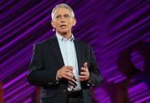 У США допустили, що для повної COVID-вакцинації потрібні три щеплення