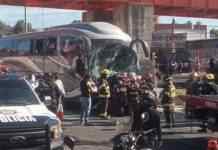 У Мексиці автобус протаранив кілька автомобілів: є загиблі і постраждалі