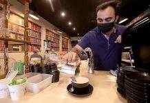 Бельгія з 1 жовтня скасує масочний режим в магазинах і ресторанах