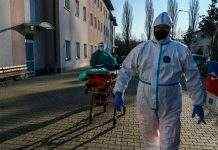 Польща готується до четвертої хвилі COVID-19: медики вимагають високих зарплат