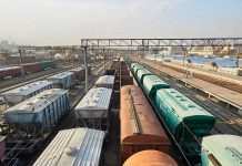 Високі тарифи на перевезення не зроблять УЗ прибутковою, потрібно збільшувати базу клієнтів, – економіст