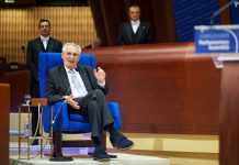 Стан президента Чехії стабілізували. Його лікування займе кілька тижнів