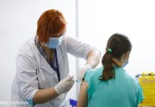 МОЗ закликає пришвидши темпи вакцинації у регіонах “червоної” зони