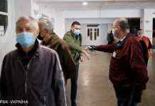 Довибори в Раду: технології та особливість кампанії в округах