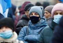 В Україні виявили ще майже 13 тисяч випадків коронавірусу